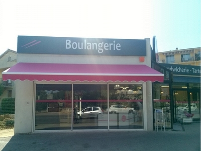 Installation store motorisation radio - Boulangerie Rose